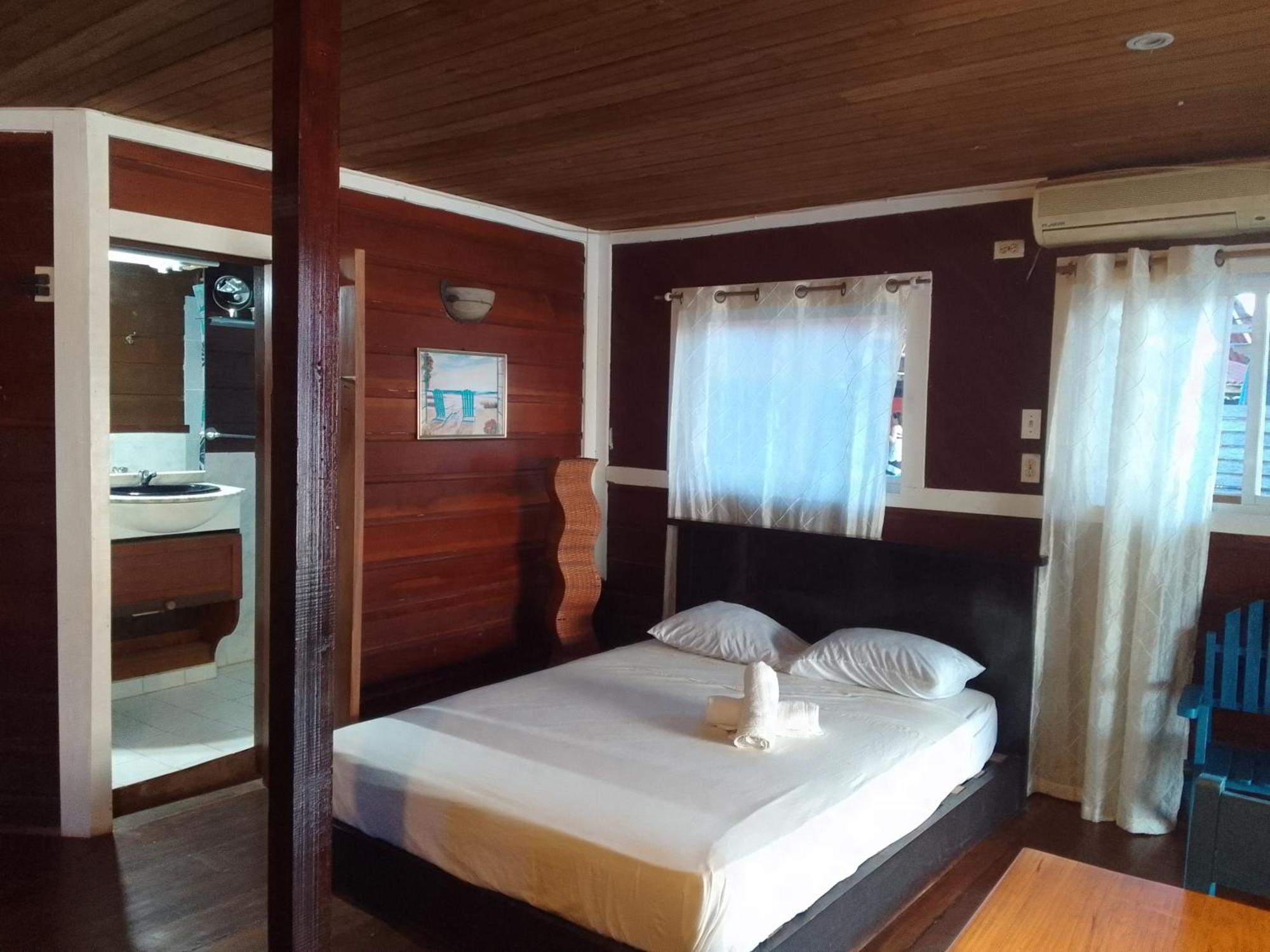 Casa Elba Sobre El Mar * Bocas del Toro